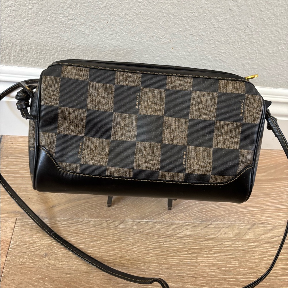Vintage Fendi pecan checked Crossbody Bag with Brown strap. - Picture 11 of 14